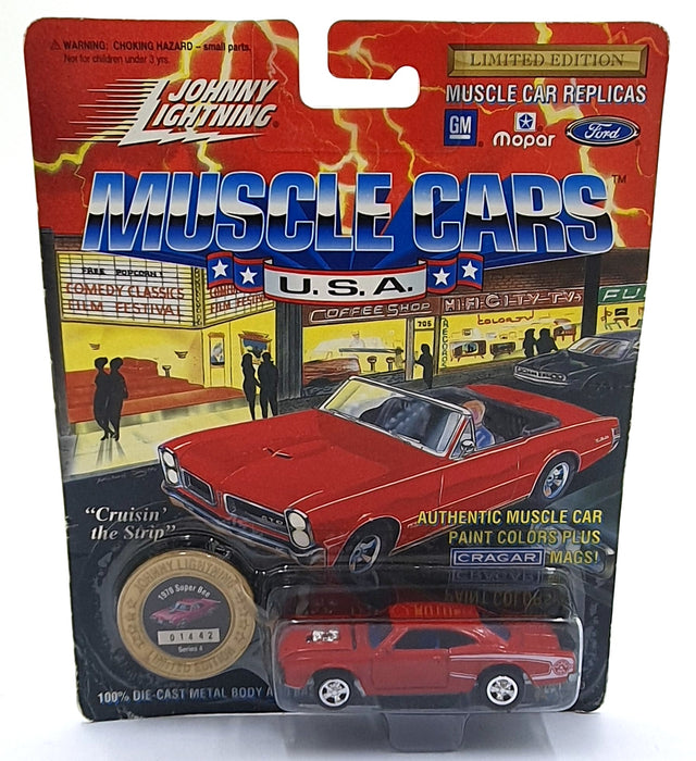 Johnny Lightning 1/64 Scale 200-140 - Muscle Cars 1970 Plymouth Super Bee - Red