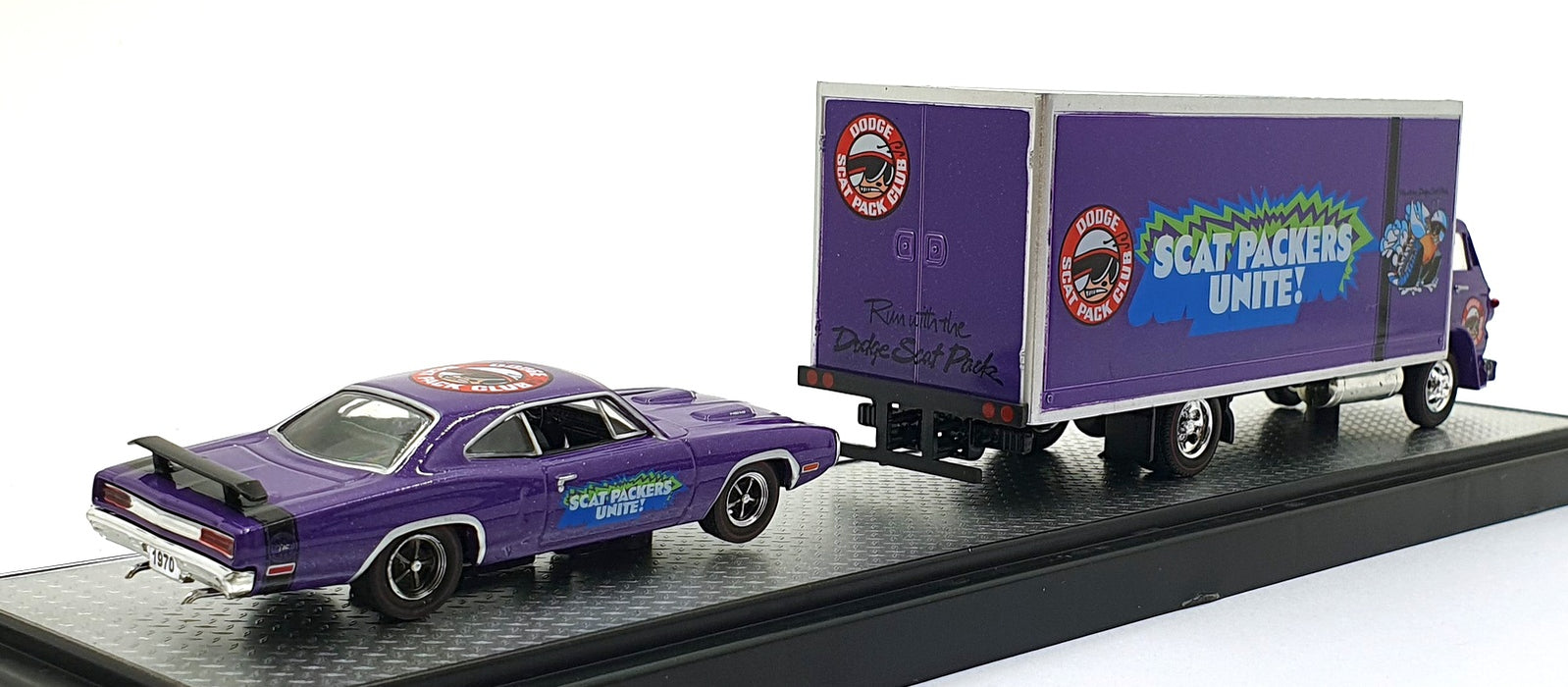 Castline M2 Machines 1/64 Scale R64 1970 Dodge L600 & Dodge Super Bee Purple