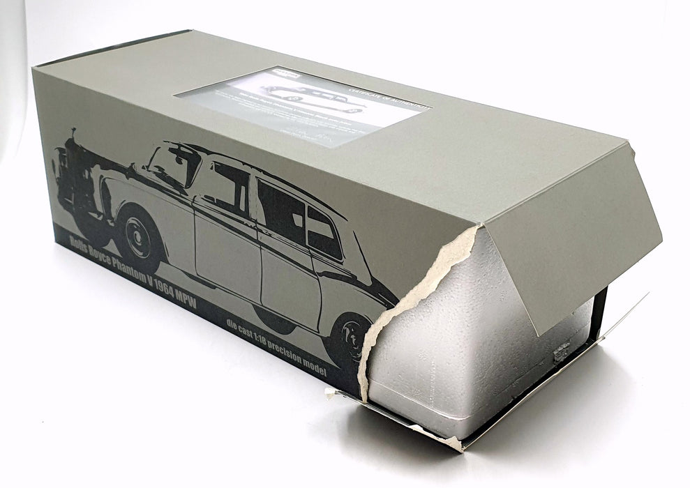 Paragon Models 1/18 Scale PA-38219 1964 Rolls Royce Phantom V RHD Black/Ivory