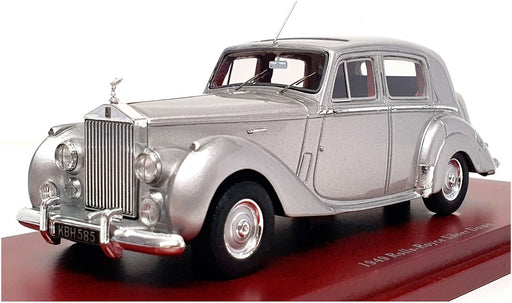 TSM 1/43 Scale Resin TSM114320 - 1949 Rolls Royce Silver Dawn - Silver