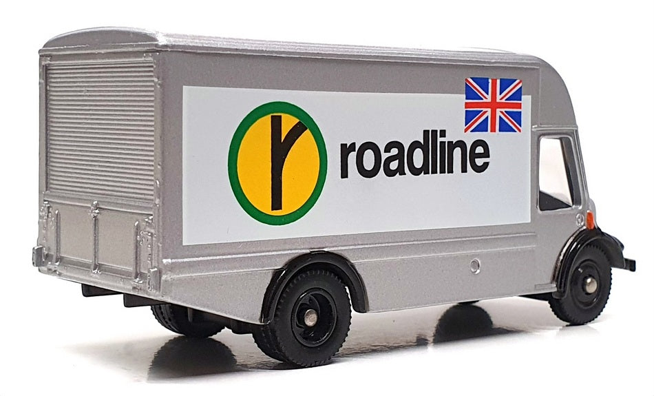 Lledo 1/76 Scale DG174002 - BMC VA Noddy Van (Roadline) Silver