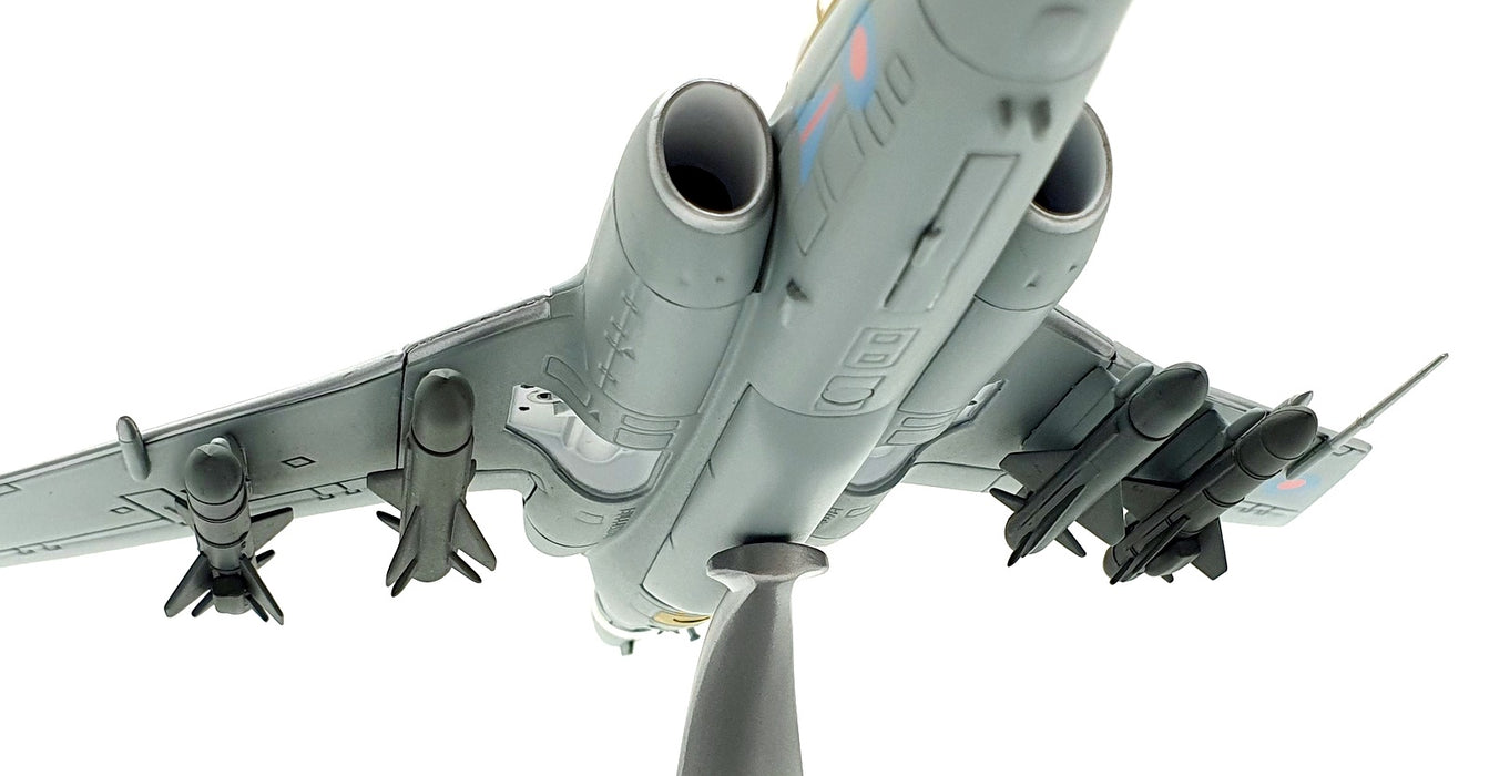 Corgi 1/72 Scale Diecast AA34105 - Blackburn Buccaneer S.2B 208 Sqn RAF 1993