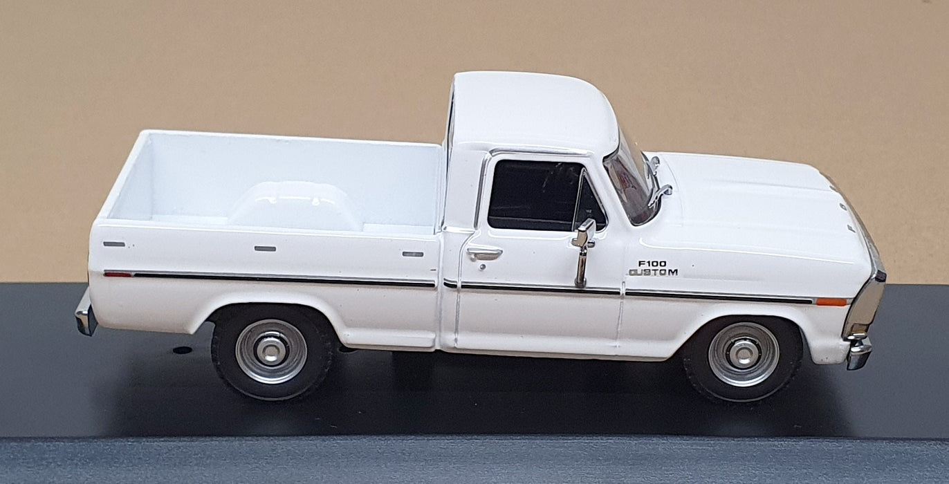 Greenlight 1/43 Scale 86071 - 1979 Ford F-Series Truck Dallas TV Series - White