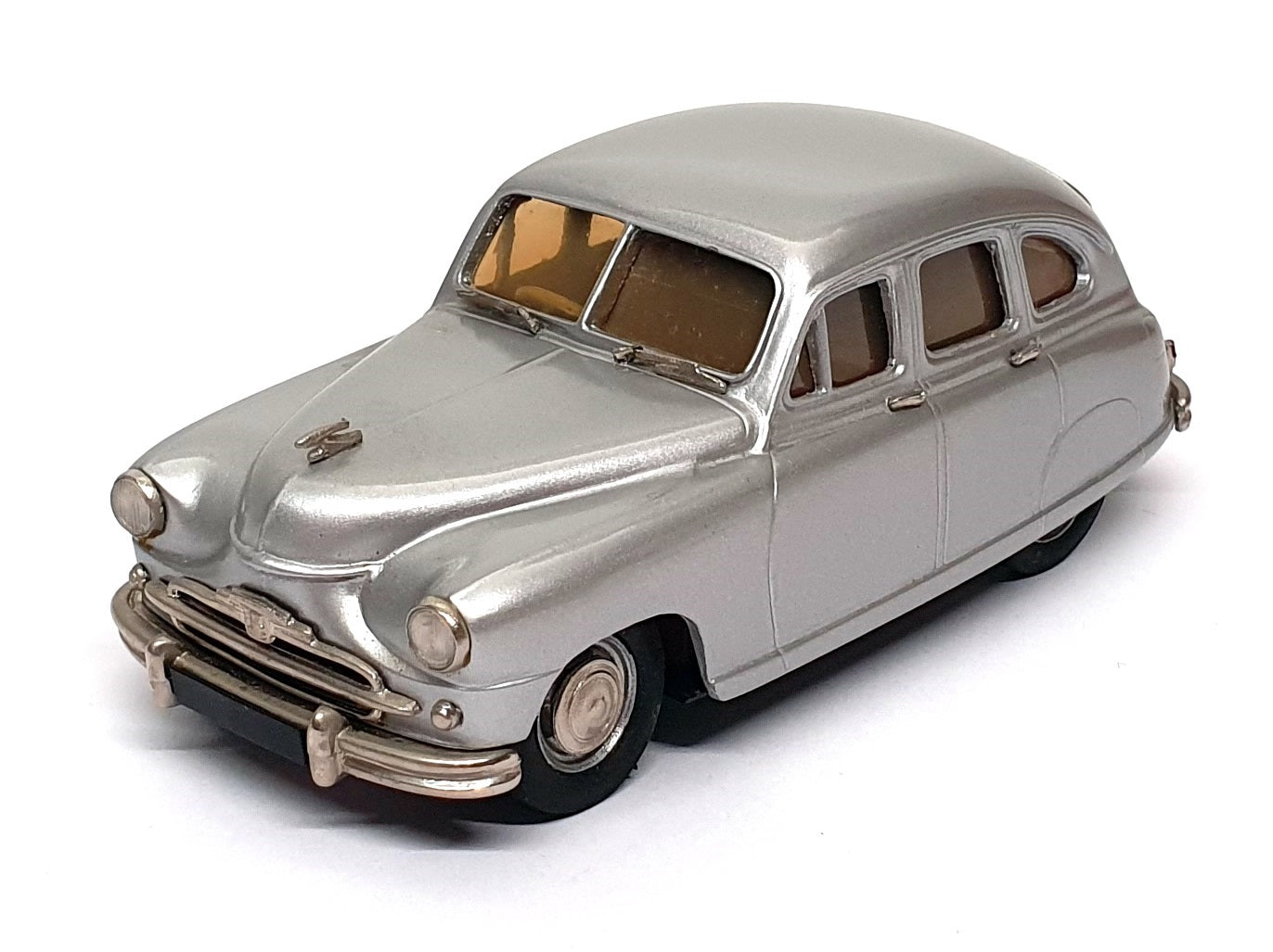Kenna Models 1/43 Scale KM012 - Standard Vanguard Phase 1 - Silver