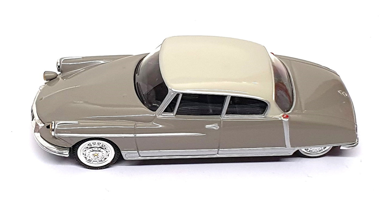 Norev 1/43 Scale 310326D - Citroen DS19 Coach Le Paris Henri Chapron 1959