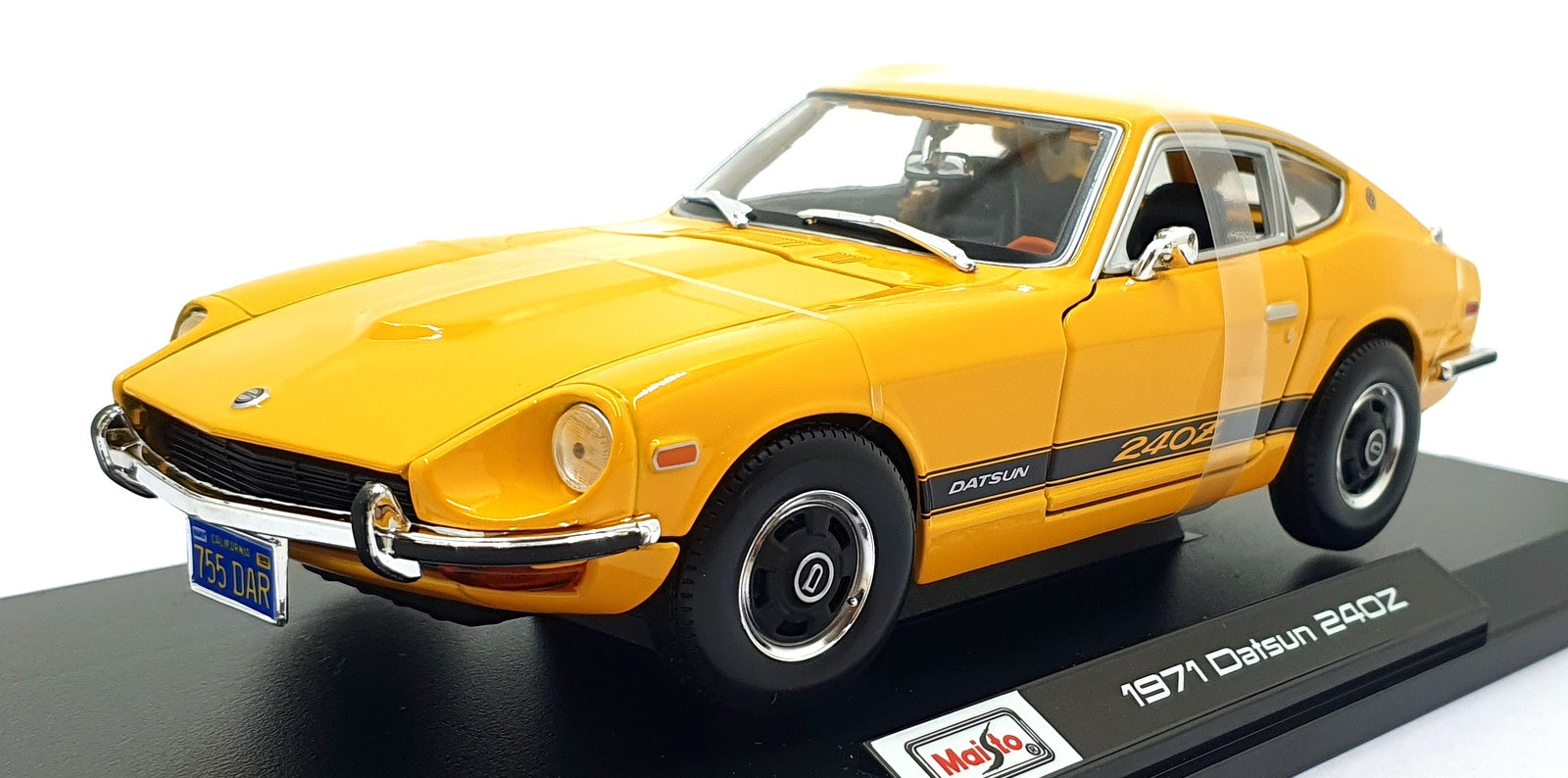 Maisto 1/18 Scale 46629 - 1971 Datsun 240Z - Yellow