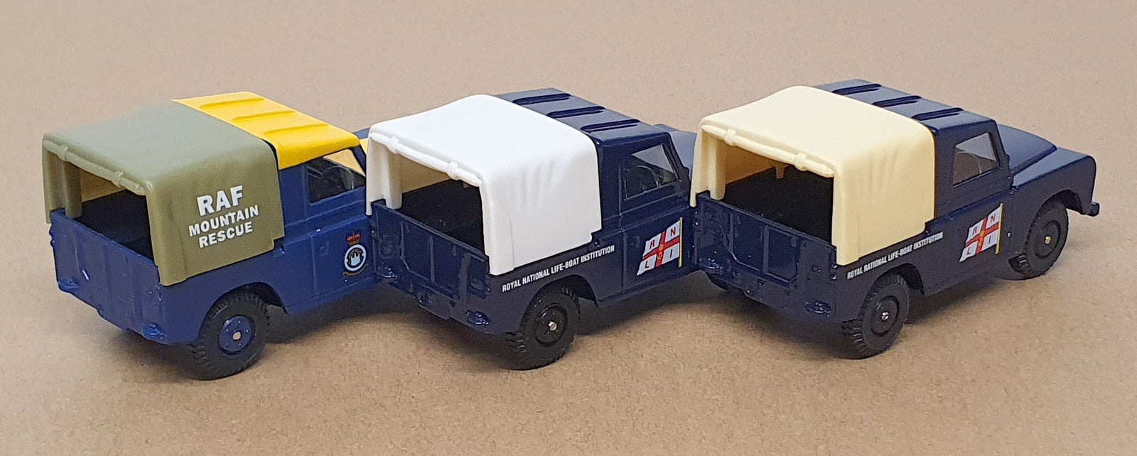 Lledo Diecast E086273 - Set Of 3 Land Rover Models 2 RNLI 1 RAF
