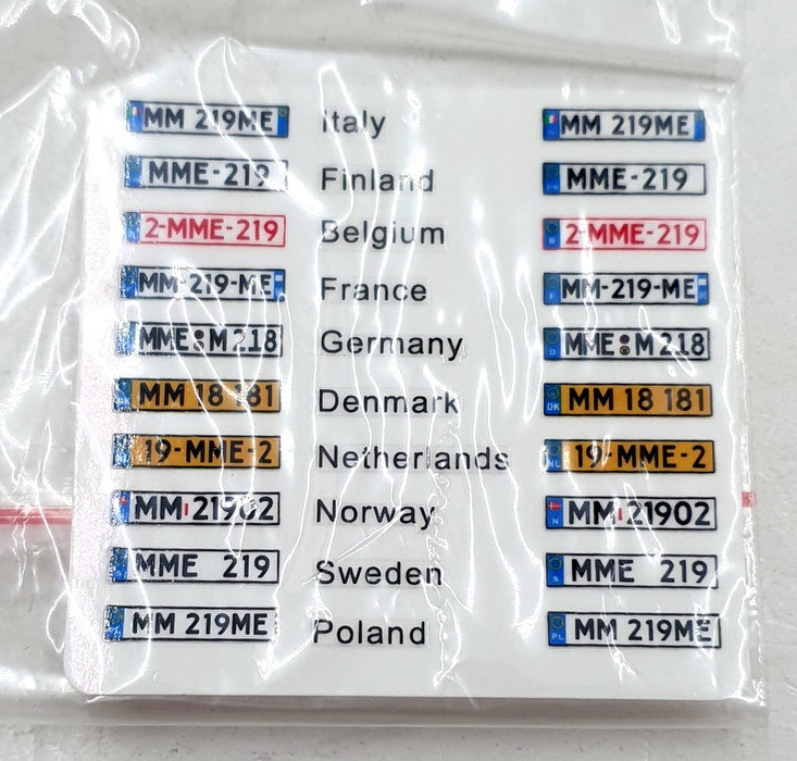 Marge Models 1/32 Scale 1810-03-01 - Volvo FH5 4x2 Truck Nooteboom Edition - Red