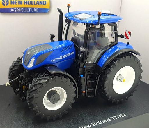Universal Hobbies 1/32 Scale UH6604 - New Holland T7.300 - Blue