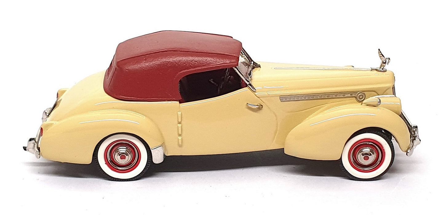 Minimarque 43 1/43 Scale US84B 1939 Packard Darrin J180 Victoria Closed - Cream