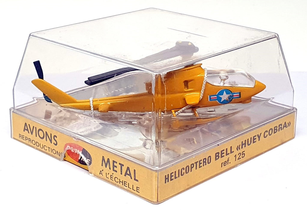 Aviones Play Me Diecast 125 - Bell Huey Cobra Helicopter USAF - Yellow