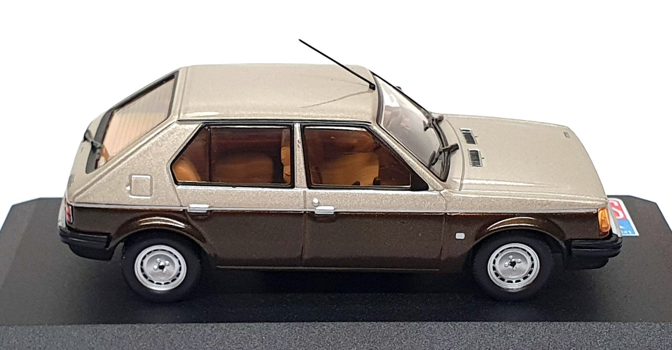 Altaya 1/43 Scale CS2448 - 1979 Chrysler Simca Horizon Jubile - Met. Grey/Brown