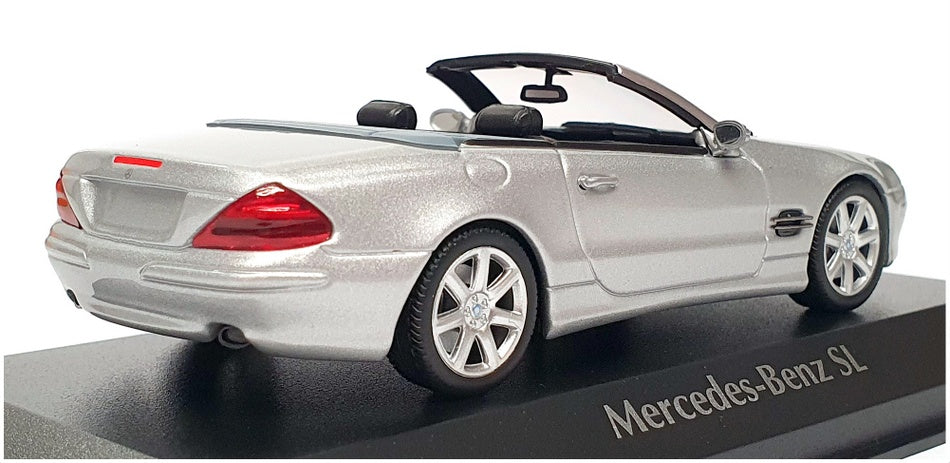Maxichamps 1/43 Scale 940 031030 - 2001 Mercedes Benz SL-Class - Silver