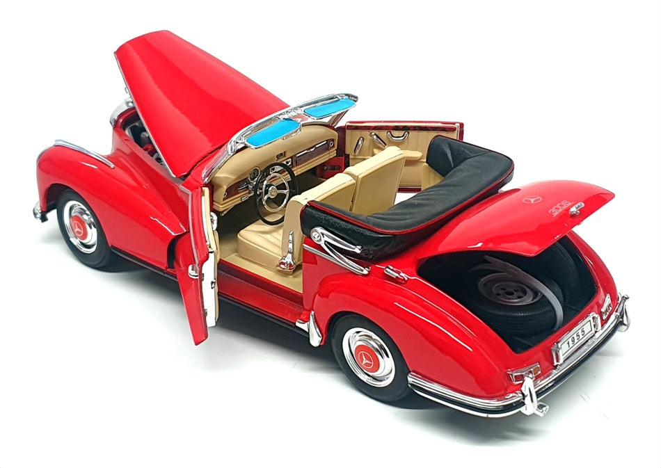 Maisto 1/18 Scale Diecast 7524L - 1955 Mercedes Benz 300S - Red