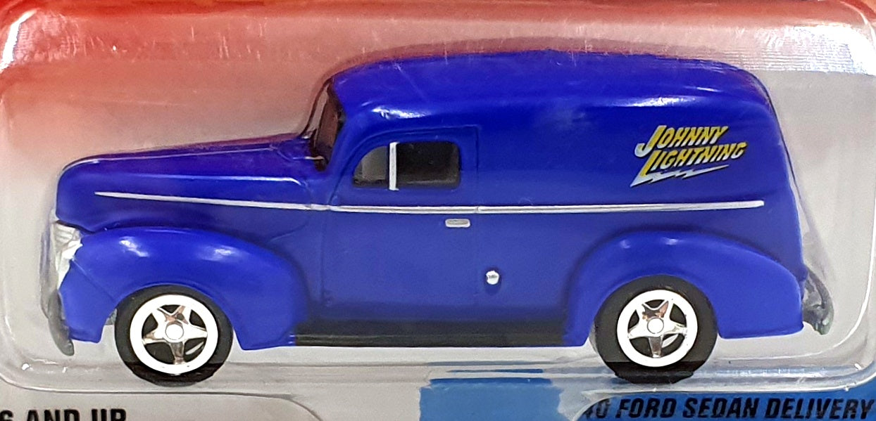 Johnny Lightning 1/64 Scale 993-01 - 1940 Ford Sedan Delivery Van - Blue