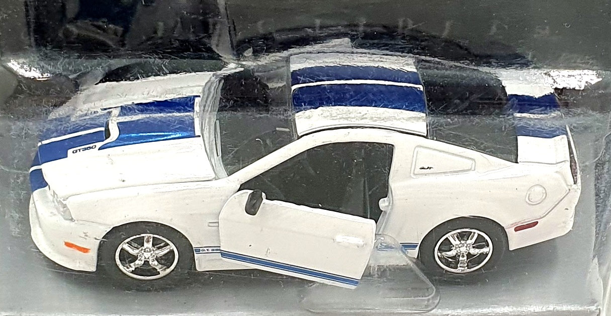 Shelby Collectibles 1/64 Scale 25321S - 2011 Ford Shelby GT350 - White/Blue