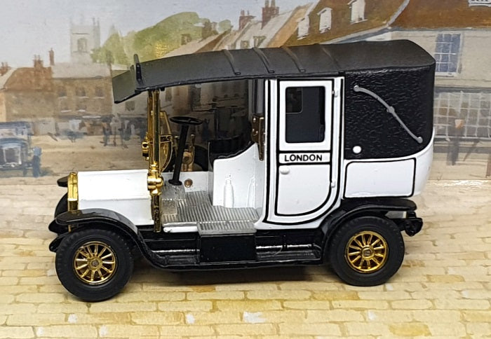 Matchbox Appx 9cm Long Diecast Y28-C - 1907 UNIC London Taxi - White/Black
