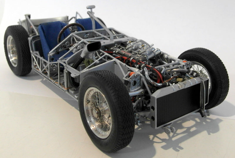 CMC 1/18 scale diecast - M-060 Maserati Tipo 61 Birdcage Chassis Version