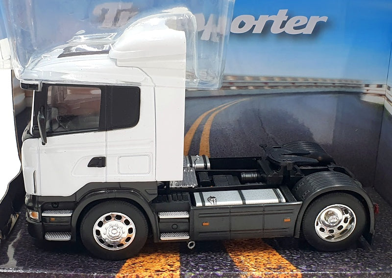 Welly 1/32 Scale Diecast 32625W - Scania R470 - White