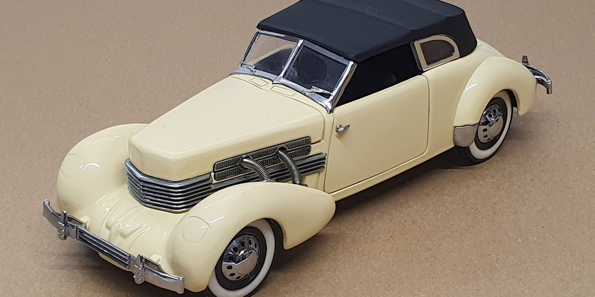 Franklin Mint 1/24 Scale 17626L - 1937 Cord 812 Phaeton Coupe