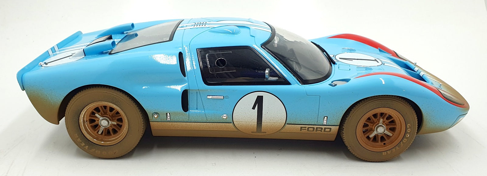 CMR 1/12 Scale CMR12036 - Ford GT40 MkII - 2nd 24h Le Mans 1966 #1 Miles/Hulme