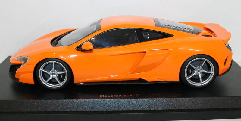 Kyosho 1/18 Scale Diecast C09541P - McLaren 675LP - Orange