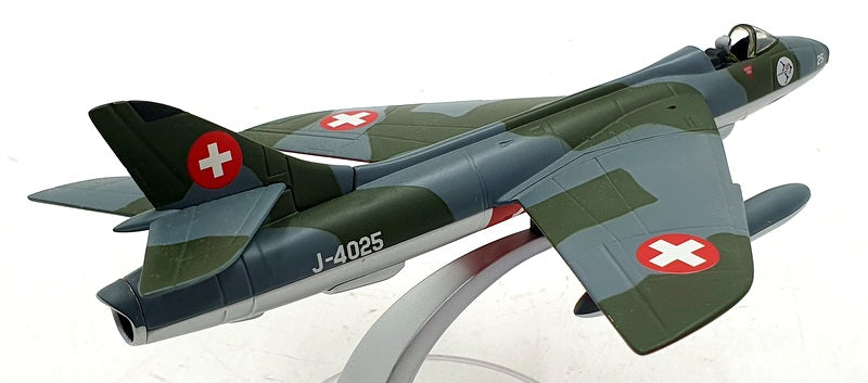Corgi 1/72 Scale AA32708 - Hawker Hunter F.MK58A J4025 Swiss AF 1993