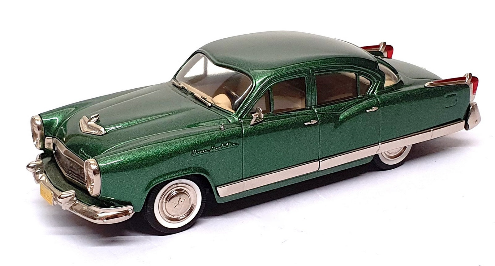 Brooklin Models 1/43 Scale BRK29B - 1954 Kaiser Manhatten 4Dr. - Met Green