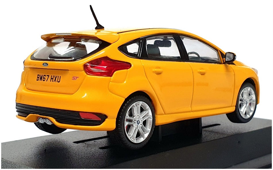 Vanguards 1/43 Scale Diecast VA15302 - Ford Focus Mk3 ST - Tangerine Scream