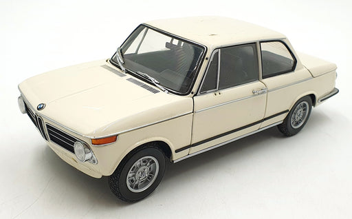 Kyosho 1/18 Scale Diecast 08541W - BMW 2002 tii - White