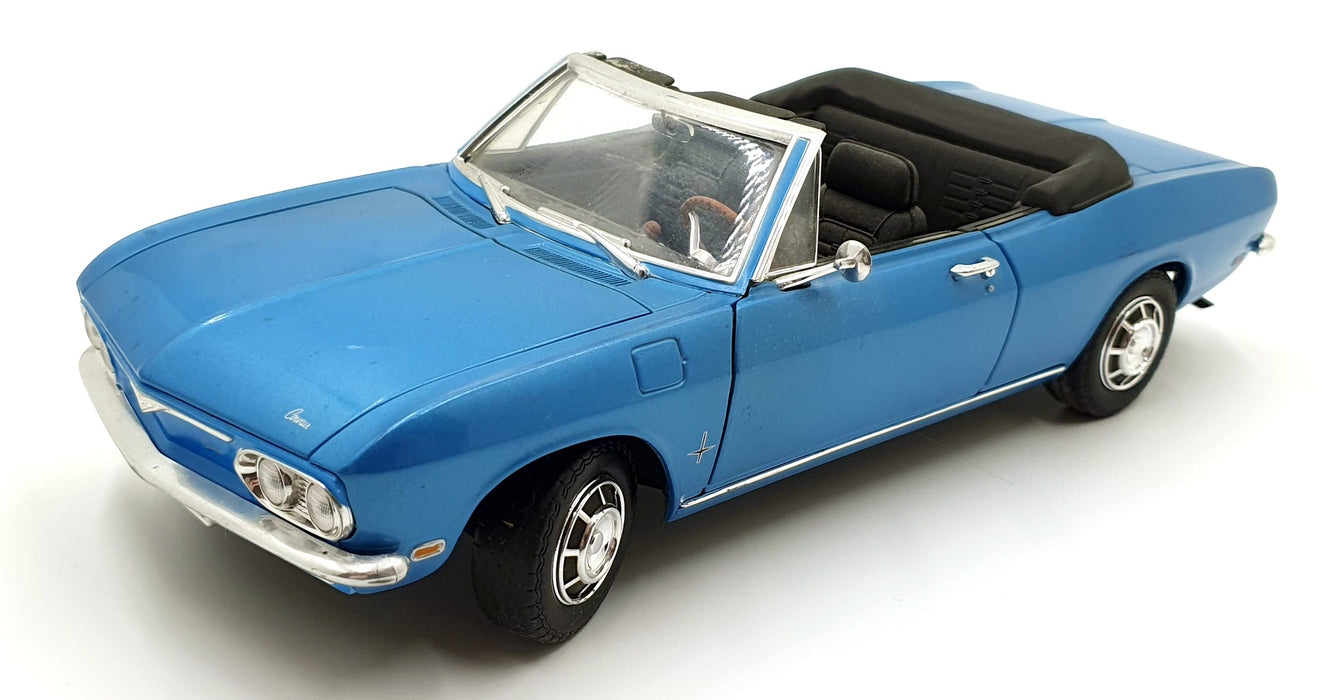 Road Signature 1/18 Scale Diecast 15126M - 1969 Corvair Monza - Met Blue