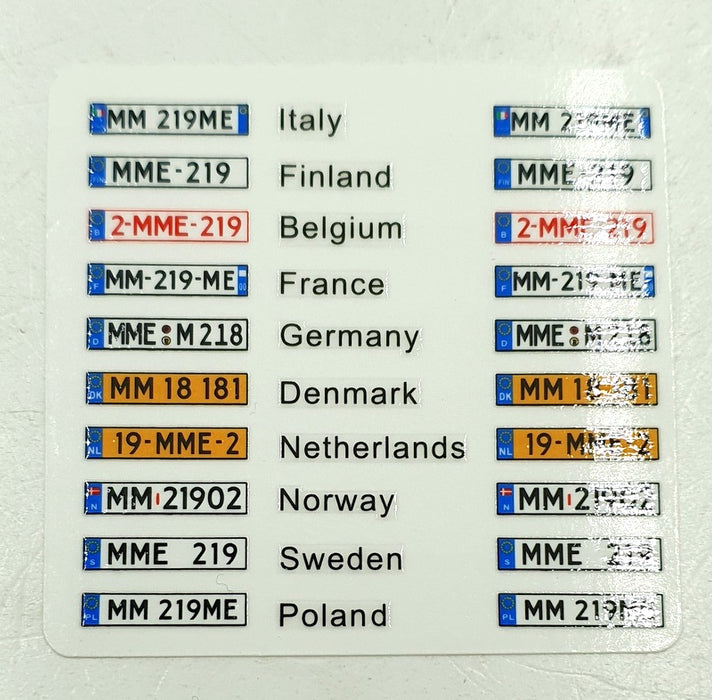 Marge Models 1/32 Scale 1909-01 - Mercedes Benz Actros Bigspace 4x2 Truck White