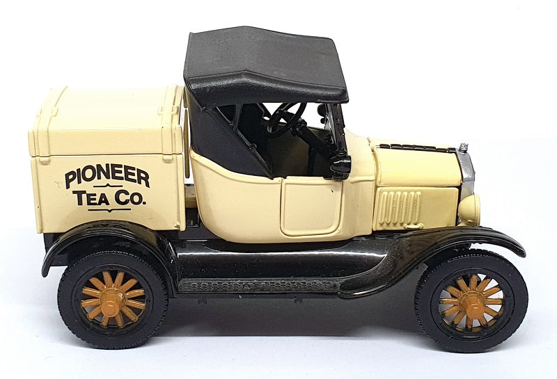 Tins Toys 10cm Long Diecast 20FDCG - 1920 Ford Model T Cargo Truck - Cream
