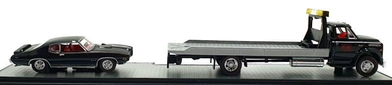 Castline M2 Machines 1/64 Scale P R59 - 1970 GMC 5500 Truck & 1969 Pontiac GTO