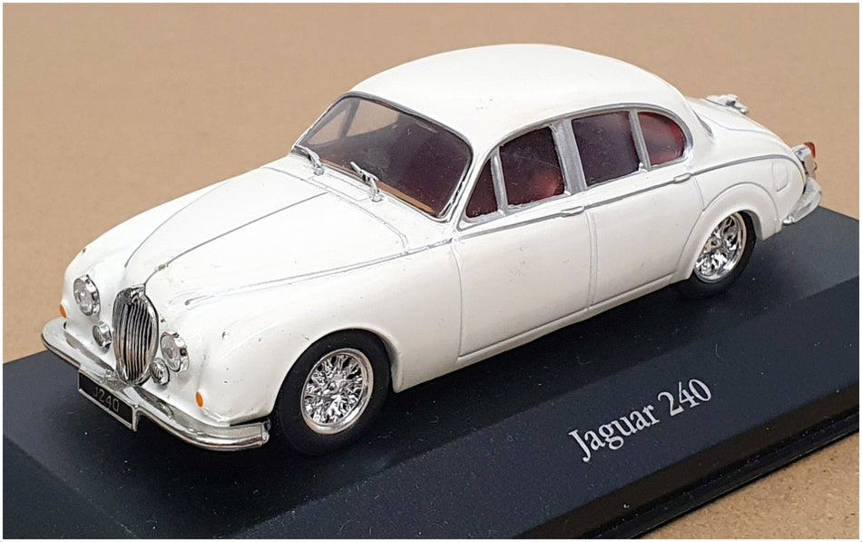Atlas Editions 1/43 Scale Diecast 4 641 128 - Jaguar 240 - White