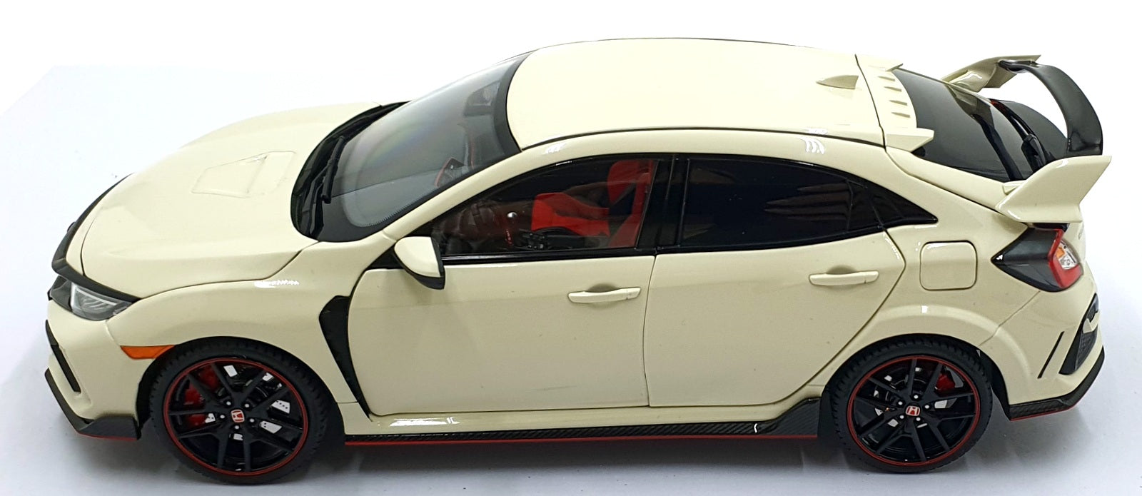 LCD Models 1/18 Scale Diecast LCD18005B-CW - 2020 Honda Civic Type R (FK8)