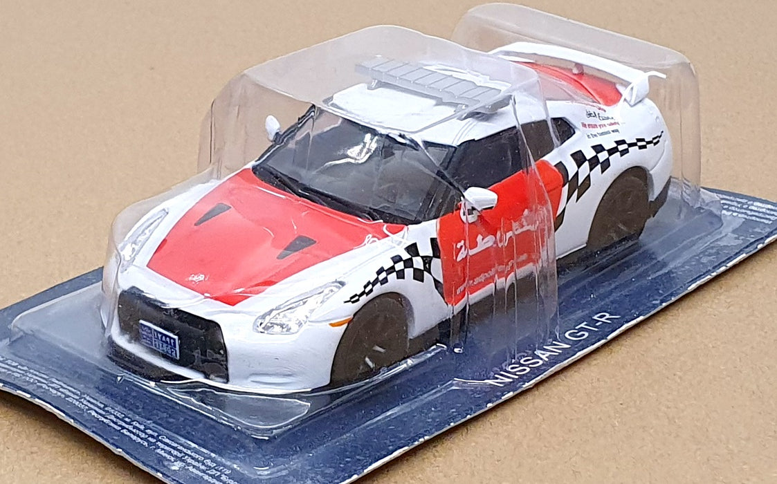 Altaya 1/43 Scale A13892 - Nissan GT-R Abu Dhabi Police Car - White/Red