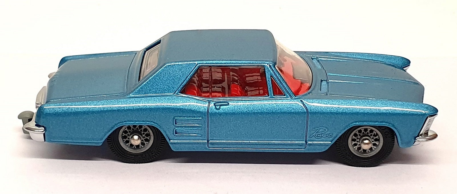 Corgi Toys 245 Reissue CD54321025 - Buick Riviera - Met. Blue