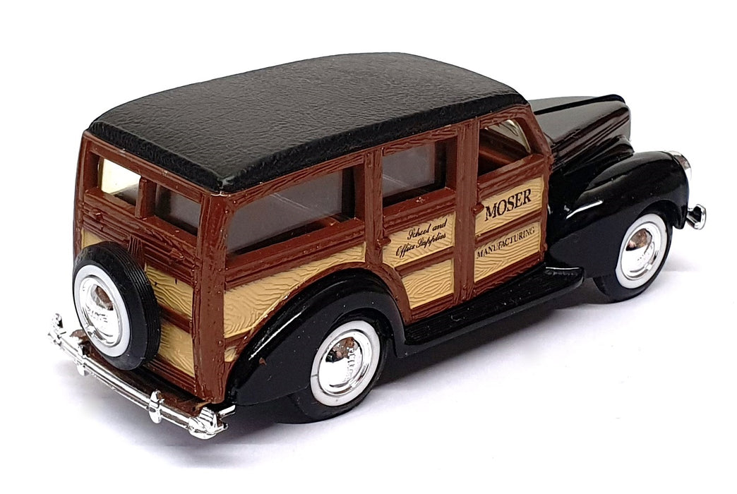Ertl 1/43 Scale Diecast 2517 - 1940 Ford Woody Station Wagon - Black