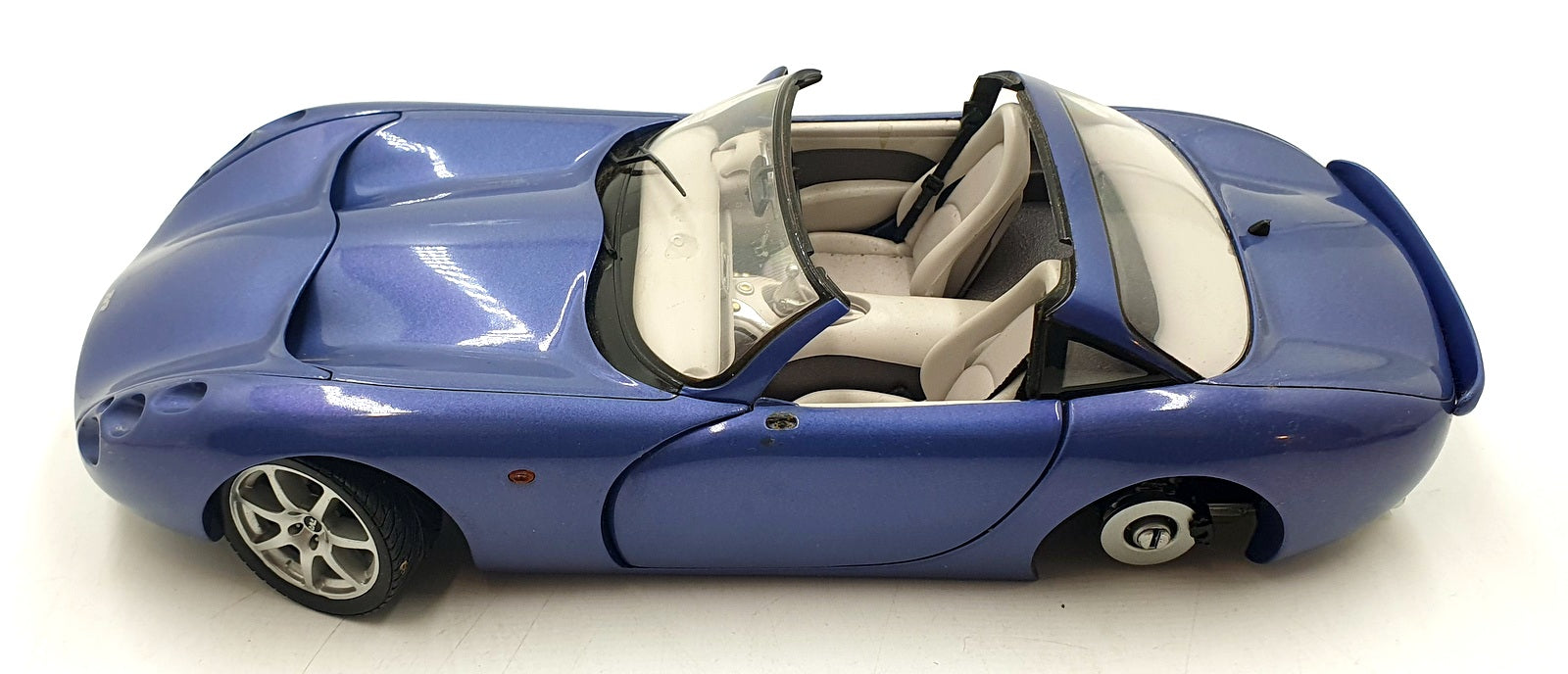 Jadi 1/18 Scale Diecast 23426F - TVR Tuscan S - Met Purple
