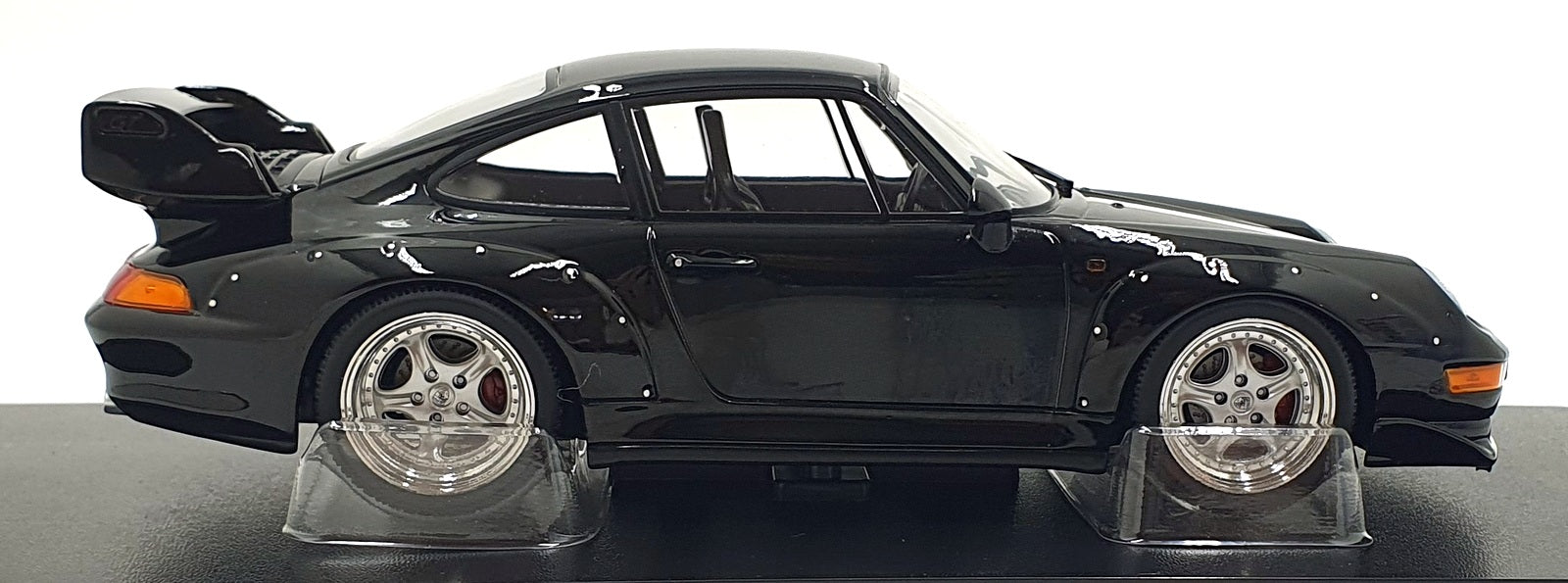 KK Scale 1/18 Scale KKDC181426S - 1996 Porsche 911 (993) GT2 - Black