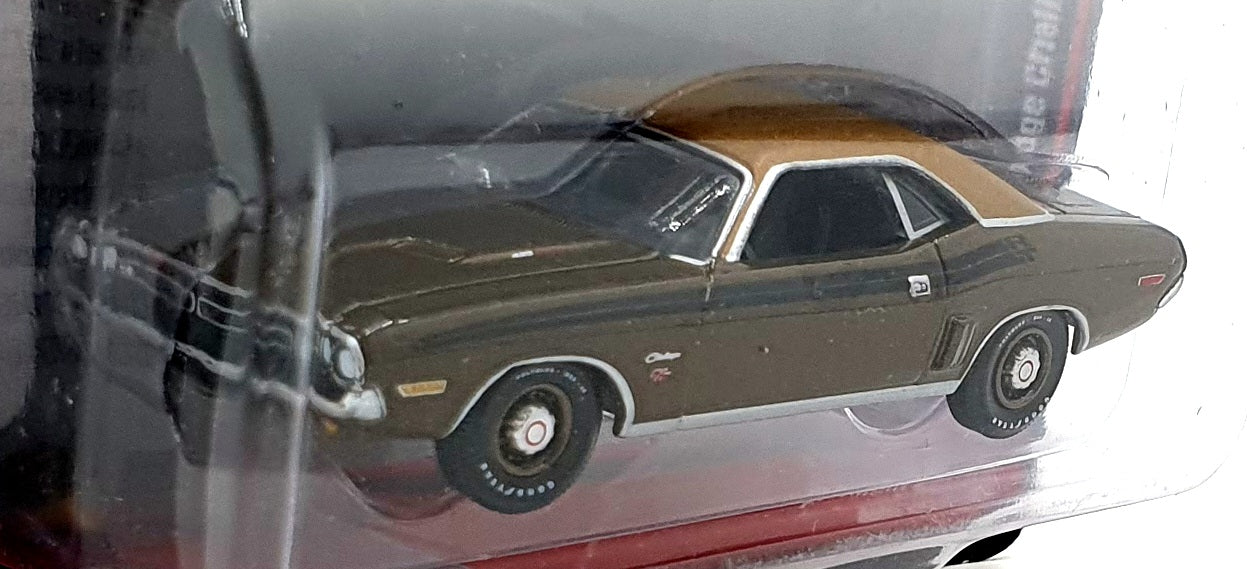 Auto World 1/64 Scale AWSP160 - 1971 Dodge Challenger RT - Met. Brown