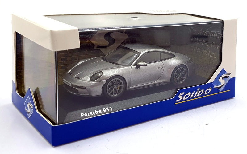 Solido 1/43 Scale S4316502 - Porsche 992 GT3 Touring GT - Silver