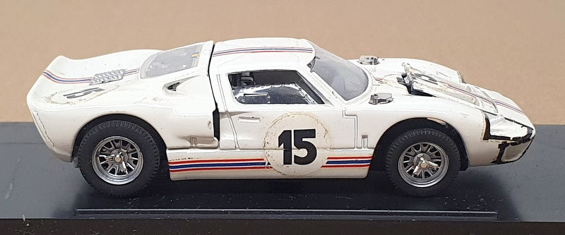 Bang 1/43 Scale Diecast 456 - Ford GT40 #15 Le Mans 1966 - White