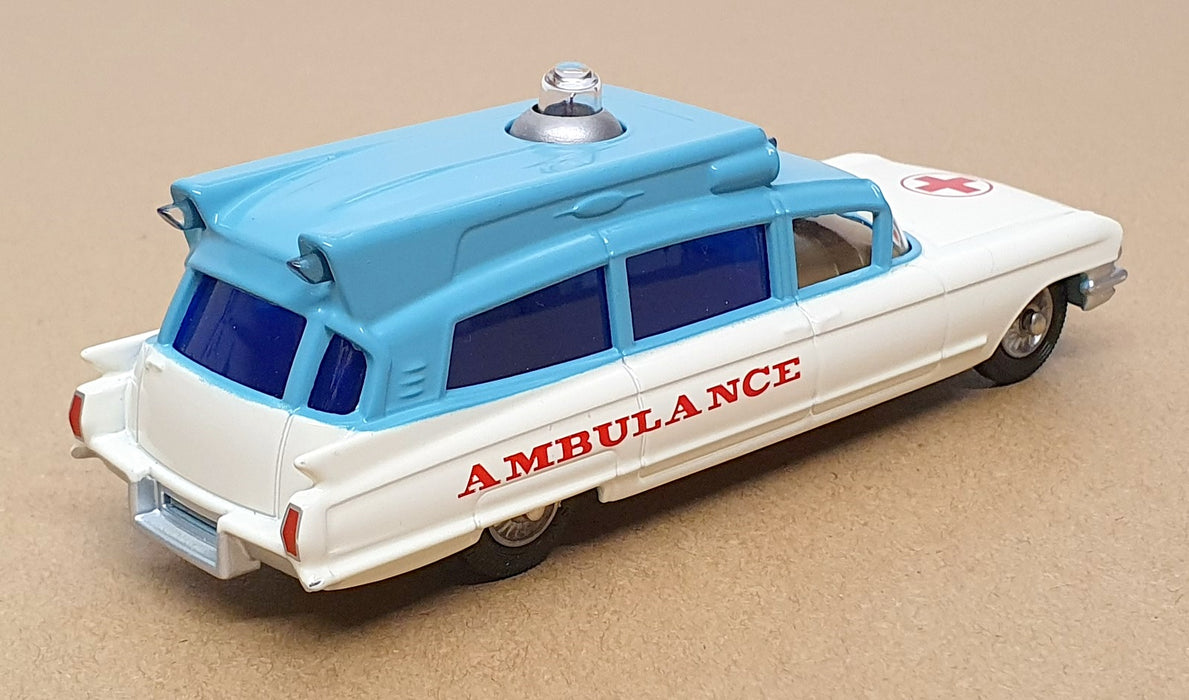 Corgi Toys 437 Reissue CD54321016 - Cadillac Superior Ambulance - Blue/White