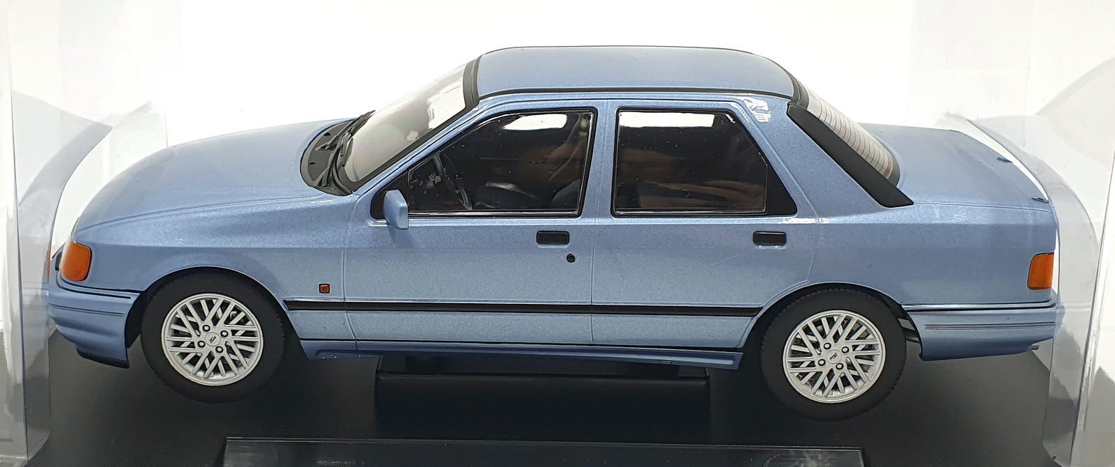 Model Car Group MCG 1/18 Scale MCG18305 - Ford Sierra Cosworth  - Silver Blue