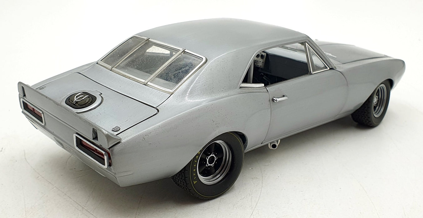 GMP 1/18 Scale Diecast DC171225C - 1967 Chevrolet Camaro Z28 - Chrome