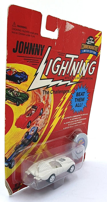 Johnny Lightning 1/64 Scale 100-152 - The Challengers Custom Mako Shark - White