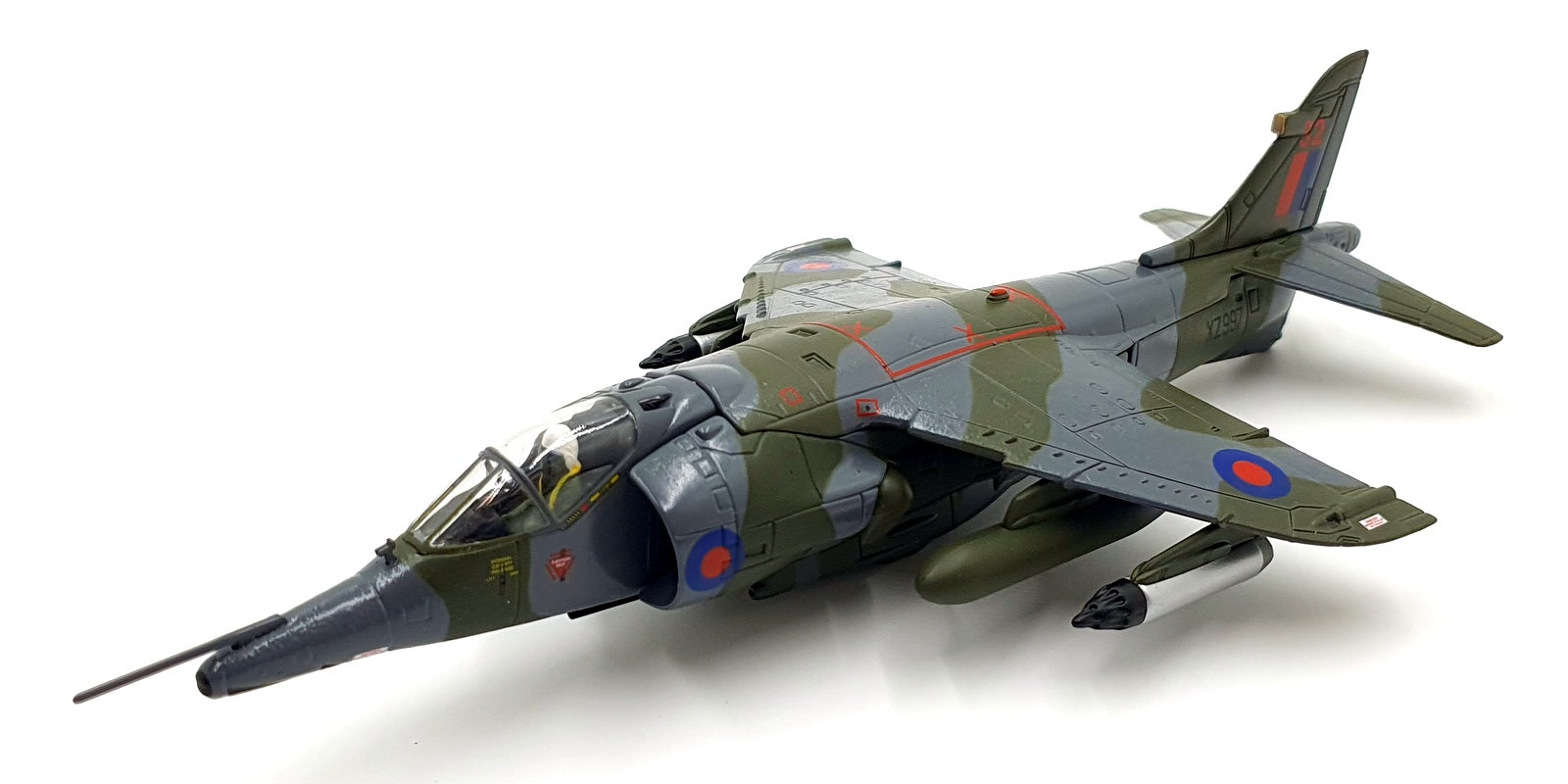 Corgi 1/72 Scale Diecast AA32401 - Sea Harrier GR.3 XZ997 Aircraft Falklands