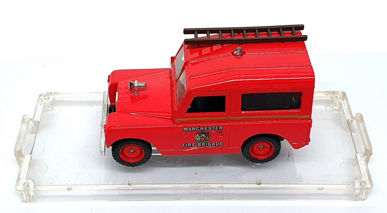 Vitesse 1/43 Scale 471 - 1960 Land Rover Manchester Fire Brigade - Red